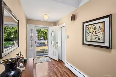 2 Erita Lane, Smithtown, NY 11787 - Photo 4