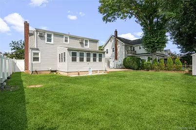 5 Mayfair Lane, Hicksville, NY 11801 - Photo 34