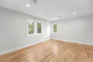 105 Moore St, New Hyde Park, NY 11040 - Photo 24
