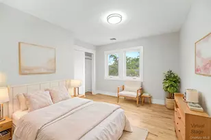 105 Moore St, New Hyde Park, NY 11040 - Photo 14