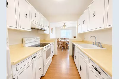 21 Village Park Drive #2C, Fishkill, NY 12524 - Photo 10
