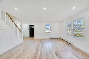 624 Townline Rd, Hauppauge, NY 11788 - Photo 14