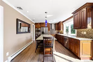 71 Triangle Ln, Calverton, NY 11933 - Photo 30