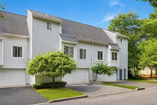 3518 Gibbs Rd, Coram, NY 11727 - Photo 2