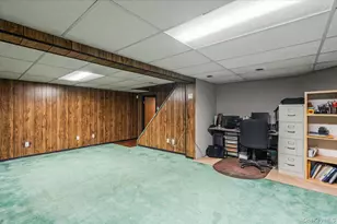 235 N Kings Ave, Massapequa, NY 11758 - Photo 18