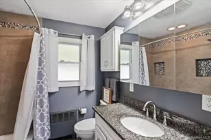 235 N Kings Ave, Massapequa, NY 11758 - Photo 14