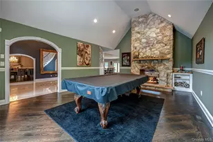 26 The Helm, East Islip, NY 11730 - Photo 10
