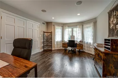 26 The Helm, East Islip, NY 11730 - Photo 32