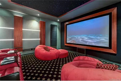26 The Helm, East Islip, NY 11730 - Photo 14