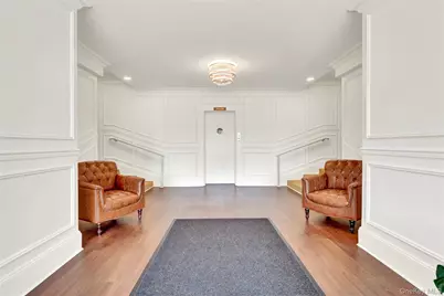 101 2nd Street #B11, Garden City, NY 11530 - Photo 18