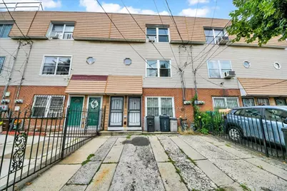 2069 Cicero Avenue, Bronx, NY 10473 - Photo 18