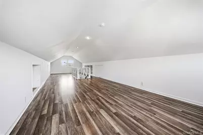 31 Martha Street, Freeport, NY 11520 - Photo 16