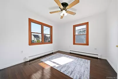 31 Martha Street, Freeport, NY 11520 - Photo 10