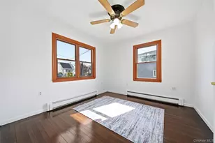 31 Martha St, Freeport, NY 11520 - Photo 10