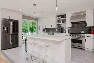148 Newport Road, Yonkers, NY 10710 - Photo 4