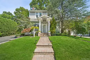 1116 Linden St, Valley Stream, NY 11580 - Photo 2