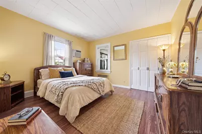 2320 Saratoga Street, Oceanside, NY 11572 - Photo 8