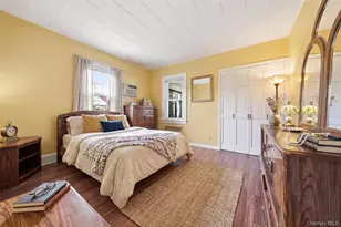 2320 Saratoga St, Oceanside, NY 11572 - Photo 8