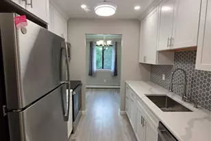 2104 Cherry Hill Dr, Poughkeepsie, NY 12603 - Photo 10