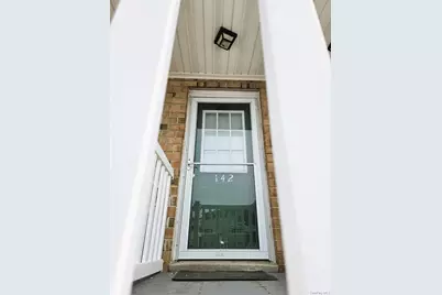 142 Mermaid Lane #284, Bronx, NY 10473 - Photo 4