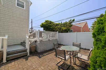 39 Vinton Street, Long Beach, NY 11561 - Photo 20
