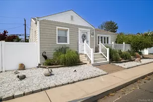 39 Vinton St, Long Beach, NY 11561 - Photo 24