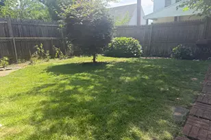1112 McKenna Pl, Uniondale, NY 11553 - Photo 12