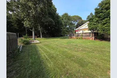 33 Elmwood Avenue, Selden, NY 11784 - Photo 38