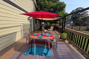 33 Elmwood Ave, Selden, NY 11784 - Photo 34