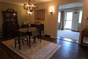33 Elmwood Ave, Selden, NY 11784 - Photo 14