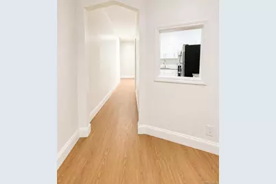 4220 Kissena Boulevard #ES (5th Floor) Building 4, Flushing, NY 11355 - Photo 6