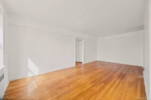 67-07 Yellowstone Blvd, Forest Hills, NY 11375 - Photo 10