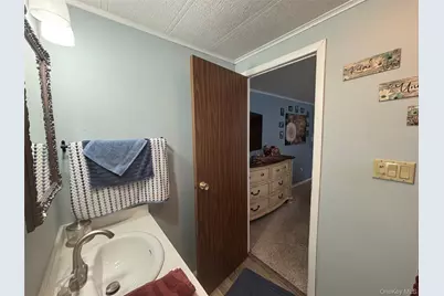 1661 Old Country Road #454, Riverhead, NY 11901 - Photo 32