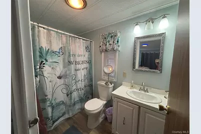 1661 Old Country Road #454, Riverhead, NY 11901 - Photo 30