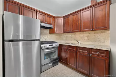 61-49 Grand Avenue, Maspeth, NY 11378 - Photo 14