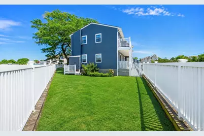 116 Westend Avenue #4, Freeport, NY 11520 - Photo 6