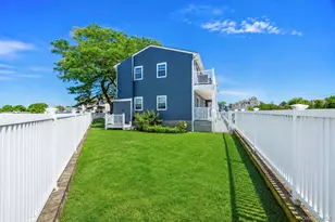 116 Westend Ave, Freeport, NY 11520 - Photo 6