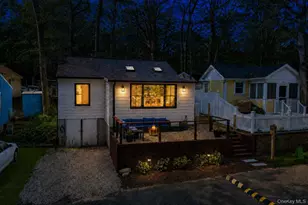 25 Cottage Rd, Calverton, NY 11933 - Photo 28