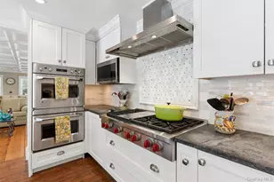 245 Meadows W, Bridgehampton, NY 11932 - Photo 14