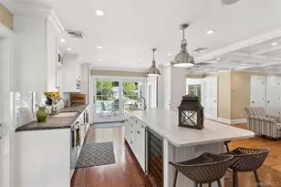 245 Meadows W, Bridgehampton, NY 11932 - Photo 12