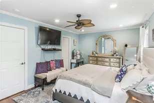 1761 Harold Ave, Wantagh, NY 11793 - Photo 18