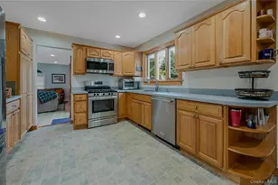 130 Tasker Ln, Greenport, NY 11944 - Photo 6
