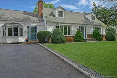 130 Tasker Lane, Greenport, NY 11944 - Photo 2