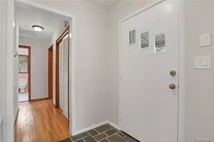 17 Brookside Ave, Airmont, NY 10901 - Photo 10