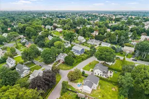 5 Bevan Pl, Eastchester, NY 10709 - Photo 10