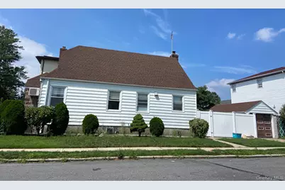 25119 86th Avenue, Bellerose, NY 11426 - Photo 2