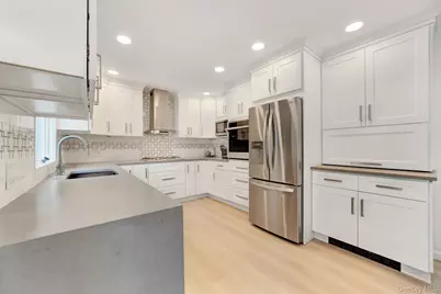 3087 Lydia Lane, Bellmore, NY 11710 - Photo 14
