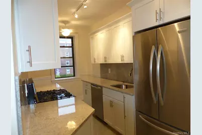 222 Seventh Street #2C, Garden City, NY 11530 - Photo 6