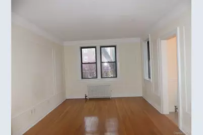 222 Seventh Street #2C, Garden City, NY 11530 - Photo 4