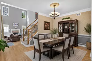 45 Tiffany Way, Nesconset, NY 11767 - Photo 4